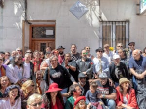 Homenaje a Jerry González | Calle de Jesús y María | Lavapiés | Centro | Madrid | Asistentes a la colocación de la placa